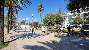 67 - Rosas - Paseo Maritime et Plage Nova